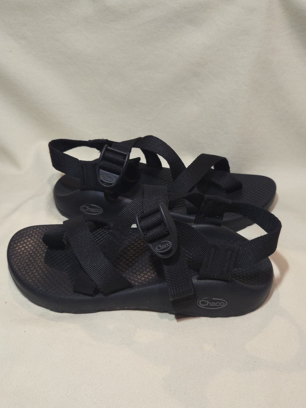 Chaco Z/2 Classic Women's Black Sandals Size 7 Regular Toe Loop Hiking Water